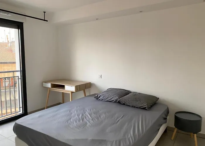 301 - Duplex Moderne - Jeanne D Arc, *