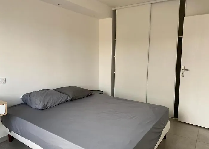 301 - Duplex Moderne - Jeanne D Arc, *