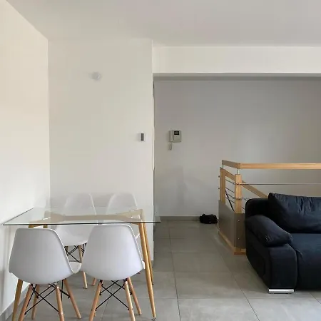 301 - Duplex Moderne - Jeanne D Arc, Apartment Toulouse